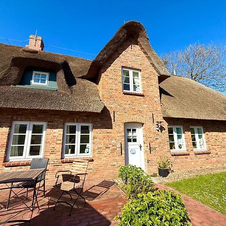 Reetkehlchen Alkersum Exterior foto